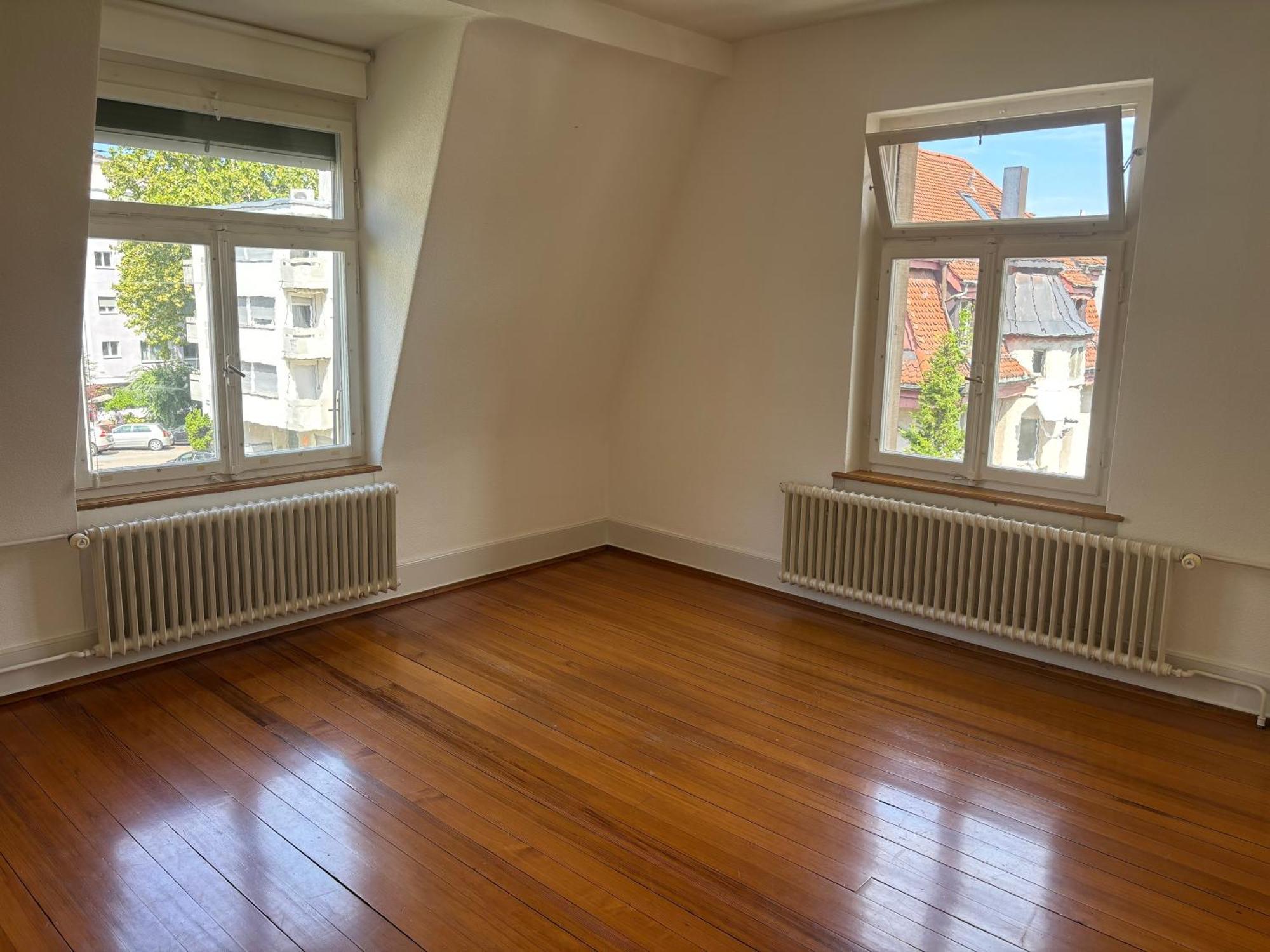 Charmante Altbauwohnung An Zentraler Lage Zürich
