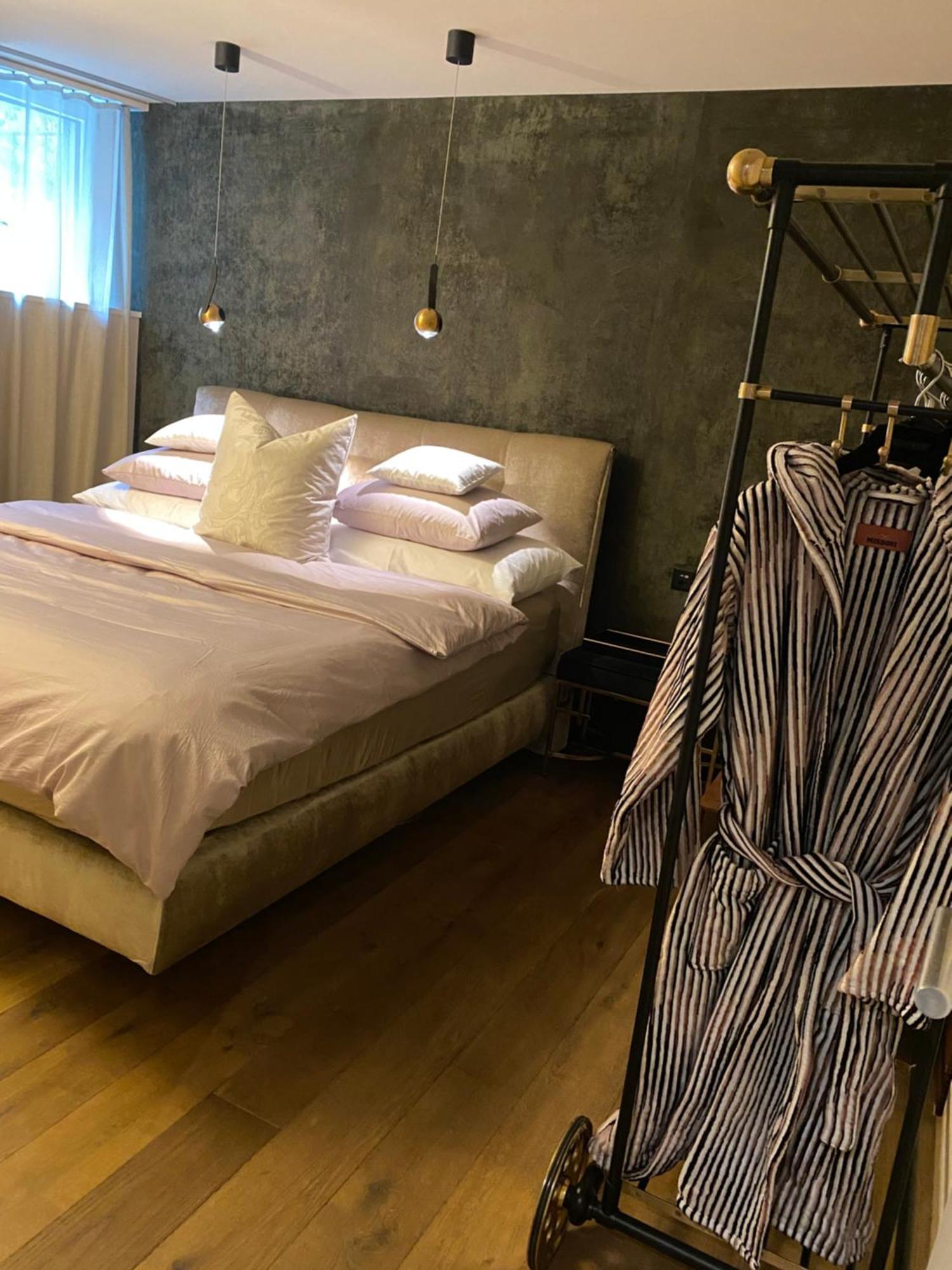 Suite3, 7 Min Walk From Opera Or