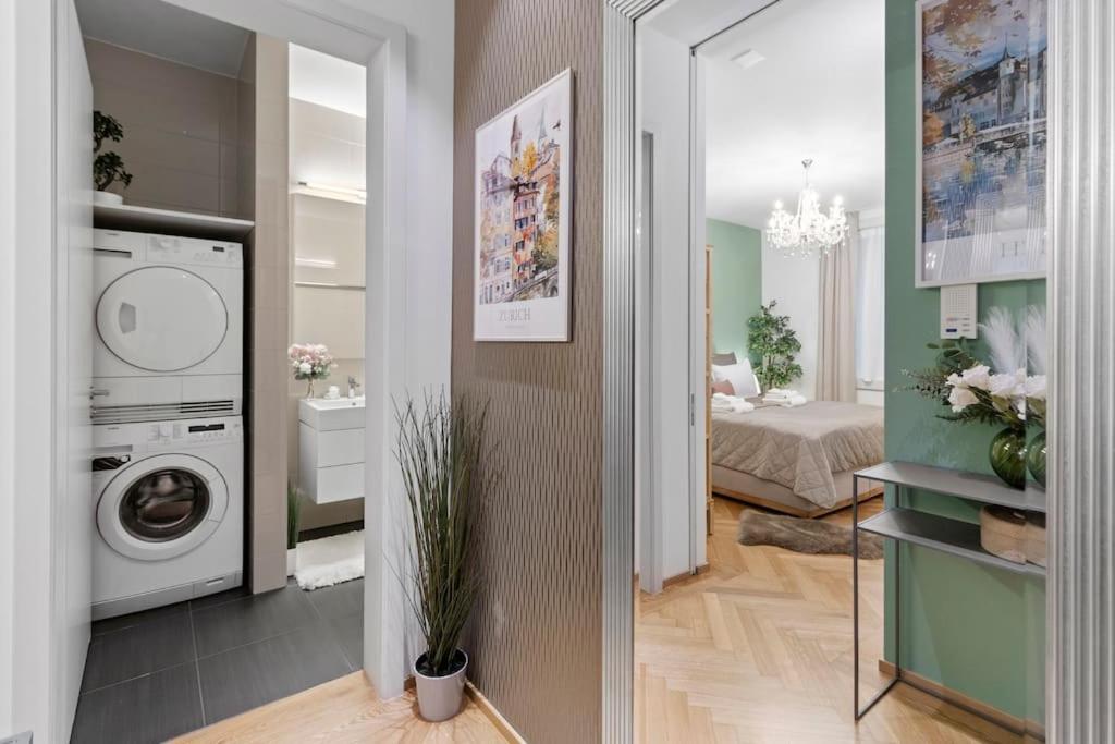 Boutique Luxury I Location I Freeparking I Private Terrace I Ac I Fast Wifi