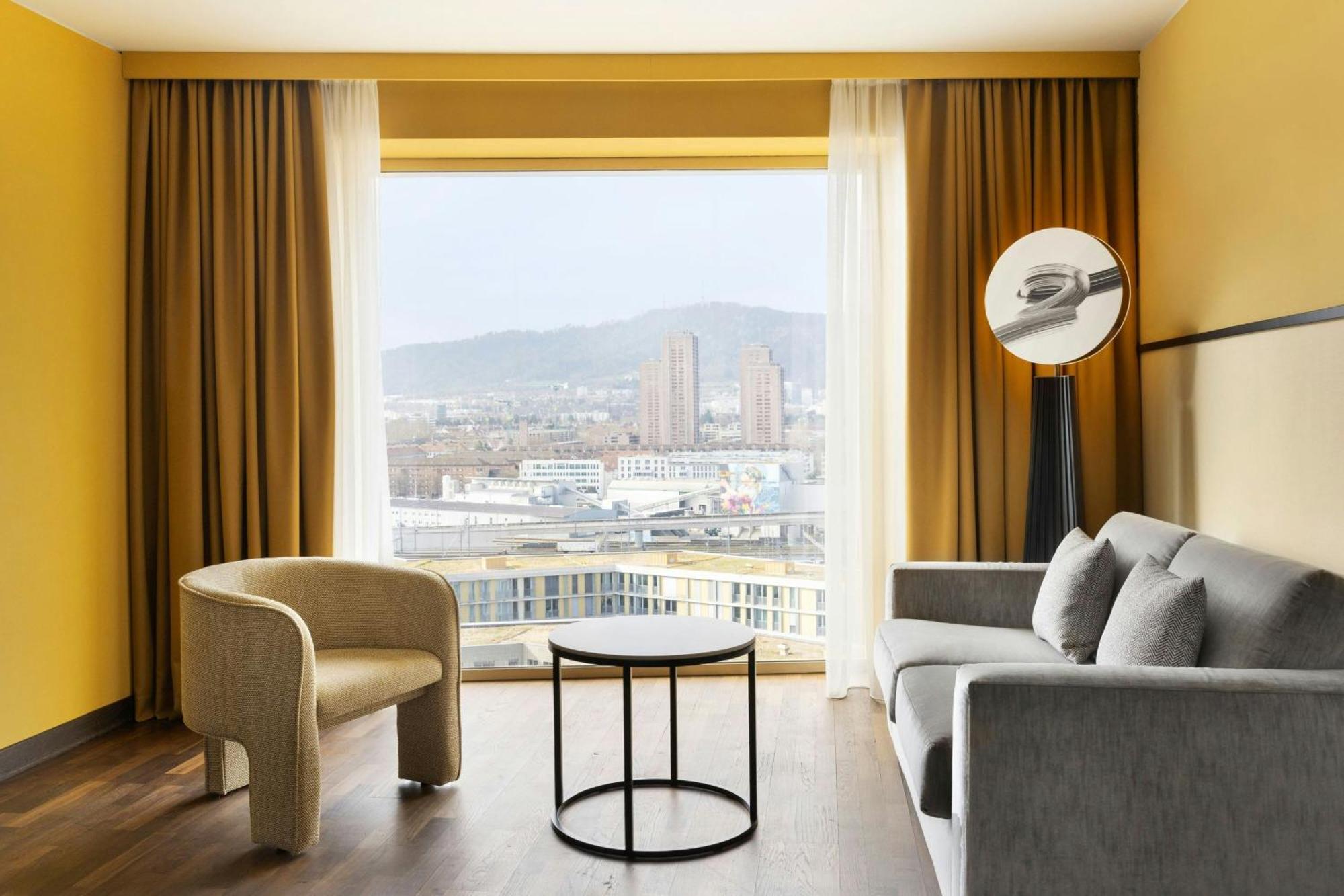 Renaissance Tower Hotel Zurique