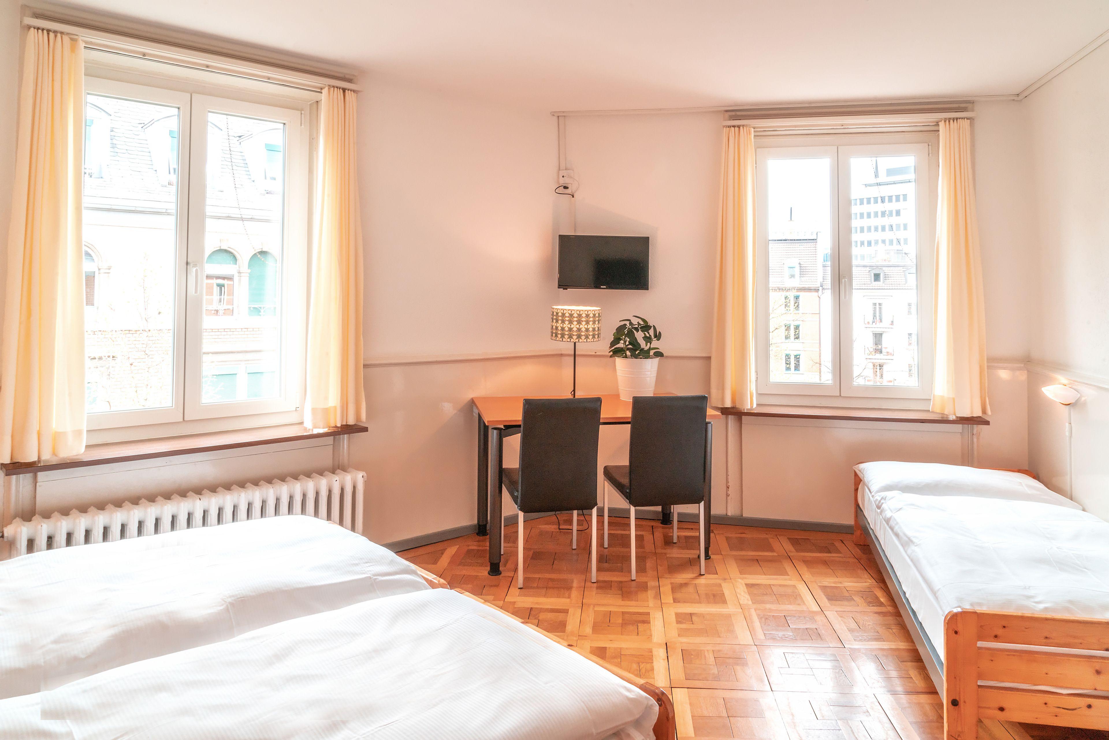 Saint Georges Hotel 2*