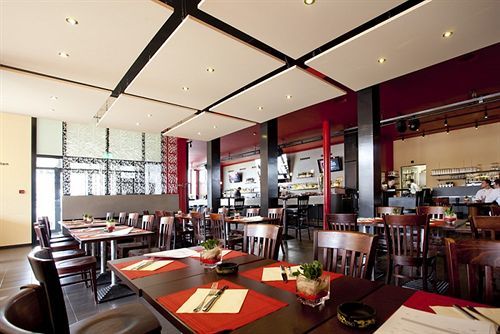 X-tra Hotel 3*