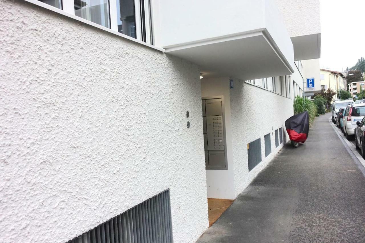Apartment Superb Bright Apartment With Pocket Wifi !!