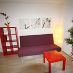 Hitrental Stauffacher Apartments