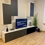 Gemuetliche Wohnung An Bester Lage Im Kreis 4