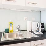 Urban Oasis With Queen Bed And View Be-13