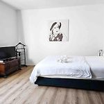 Heart Of Zurich Modern Studio Hg14
