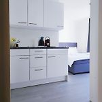 Urban Oasis With Queen Bed And View Be-38