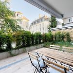 Ground Floor Apartment - Peaceful Living In The City Of Zuerich