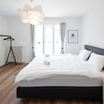 STAYY Bijou Balgrist Premium Apartment near Hospitals - 24h Self Check-in - Parking