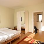 Cosy 2-Bedroom Near Lake - Stardust 31