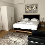 Nice 1Br Flat - City Center With Balcony - West3