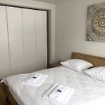 Very Sunny 1Br Flat In The City Center - West4