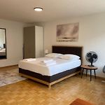 Practical And Cozy City Studio - Art 6