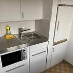 Comfy Studio Near City Center - Marble 6