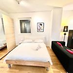 Zurich City Dream Studio Sh04L