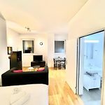 Zurich City Dream Studio Sh04L