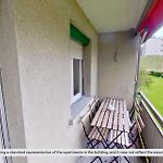 Zurich 2-Bedroom Apartment With Comforts