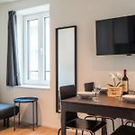 Hitrental Central Station Apartment