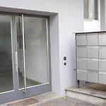 Executive 2 Bedroom Flat Near To The Lake - D10