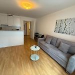 Nice 1Br Flat In The City Center - Crown 3
