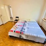 5 Bedroom City Center Apartment With Balcony Dorf - Self Checkin