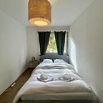 Basic Flat With Balcony In Zurich