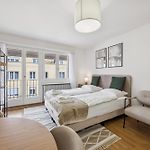 Stylish Studio In Zurich - Crown 11