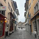2 Rooms In Center Of Zuerich Hb Station