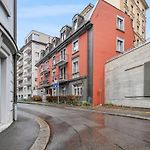 Luxury 1Br In The City Center - Color 5