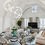 Old Town Diamond Penthouse Ac Private Rooftop