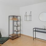 Terrific Studio In The City Centre - Art 2