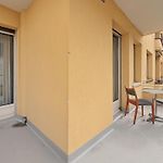 1Br - Great Starting Point For Tourists - Mill 324