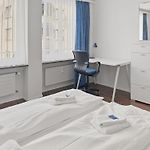 2Br Near Lake - Flower 23