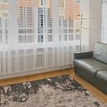 Amazing 1Br Flat In The City Centre - West 8