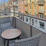 2Br Flat In The City Center - West 12