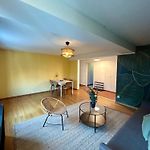 Cozy Apartment on Brahmstrasse in Zürich