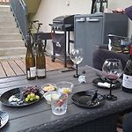 25M2 Studio With Kitchen In Zuerich