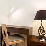 Kaya Zurich Apartment 2A - Downtown 2Br Apt With Balcony