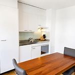 Practical And Cozy City Studio - Art 6