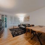 Fantastic 2Br In The City Center - Sky7