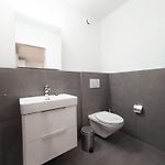 Fantastic 2Br In The City Center - Sky7