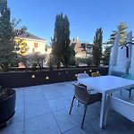 Boho Chic Apt With 125Sqm, 2 Bedroom 2 Baths With 36Sqm Dual Terraces With Parking And 10 Min To Lake Zurich