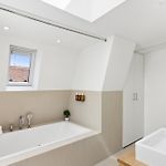 Ikon Old Town Penthouse Ac, Lake & Mountain View