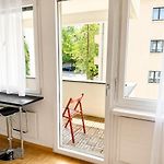 Cute Studio Next To Museum Of Art - Art 9