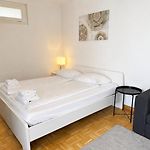 Practical Studio In The City Center - Art 7
