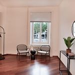 City Apt With Free Parking & Ac Tram To Center