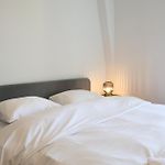 Simple & Comfy Apartment In Zuerich