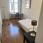 Charming Flat In The Heart Of Zuerich Old City