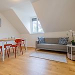 The Cloud Apartment